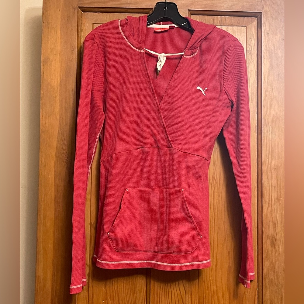 Women’s Puma Red Blouse/Hoodie - Size XL - Lightweight and comfy!